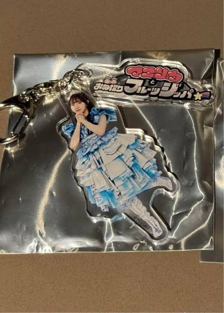 マユリカ アクキー zakkaYOSHIMOTO アクリルキーチャーム マユリカ – FANY Mall
